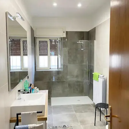 Lodge Gioia House